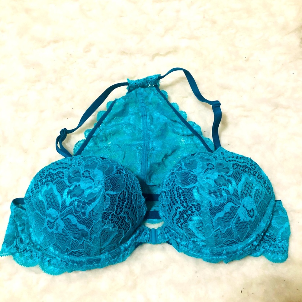 Victoria’s Secret Push Up Bra Front Closure